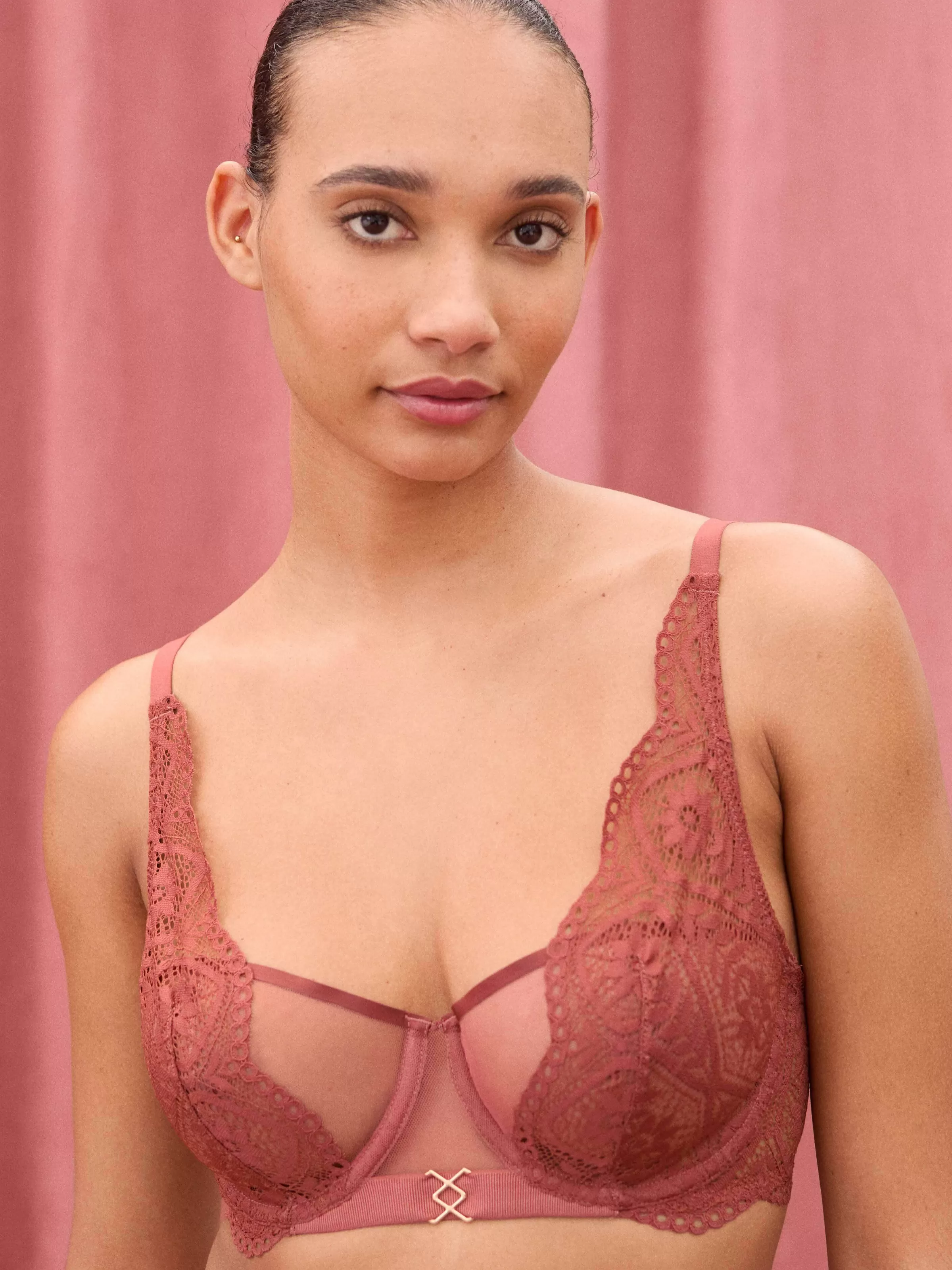 Darjeeling Gigi - Soutien-gorge corbeille< Corbeilles