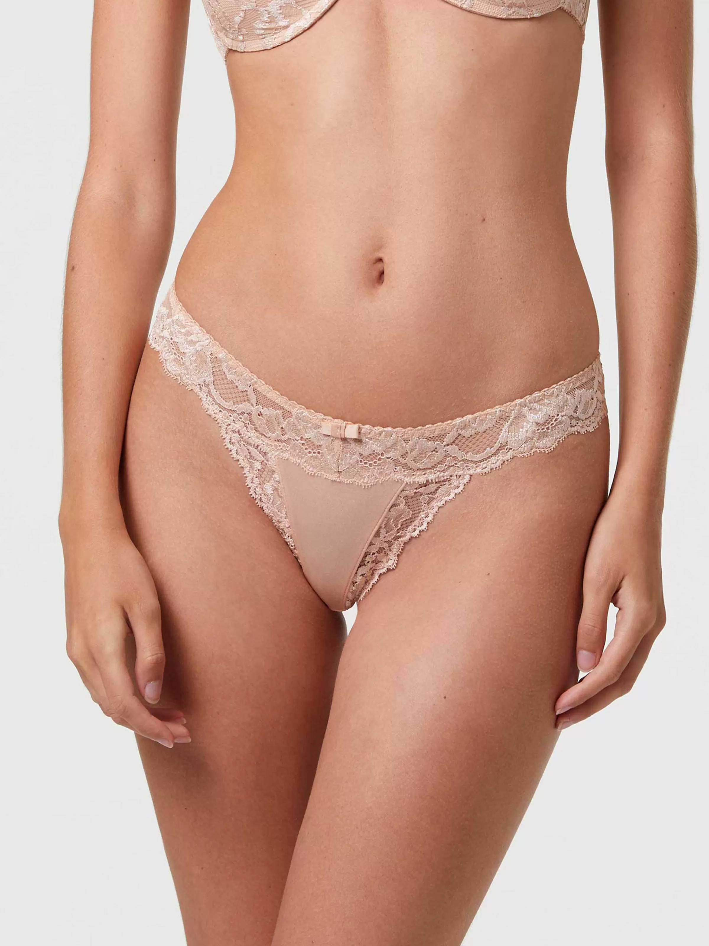 Darjeeling Sarah - String< Strings